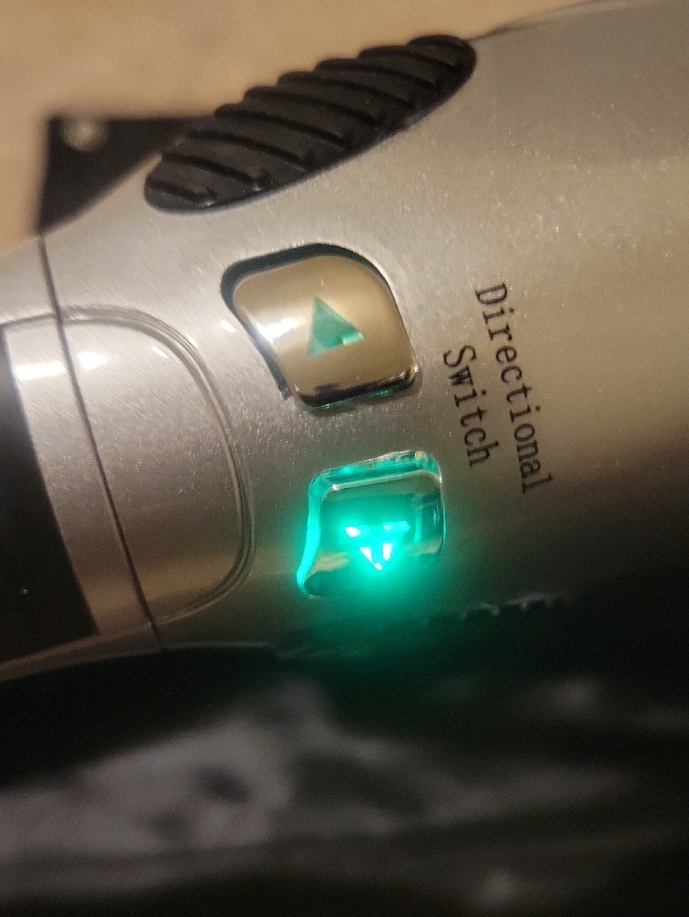 Silver Hair Trimmer with Carrying Case - Picture 2 of 10
